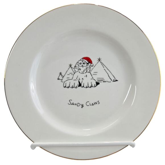 Merry Masterpieces | Four, Clever, First Edition, Holiday Plates | Size 8 inches - Picture 2 of 9